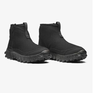 Salomon Snowclog Mid (Black, Size 7.5)